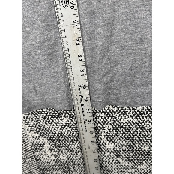 Life Is Good Crusher T Shirt Mens‎ Medium Short Sleeve Beer Hugger Gray - Picture 7 of 8